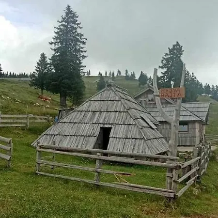 Chalet Koca Na Pirco'v - Gojska Planina *