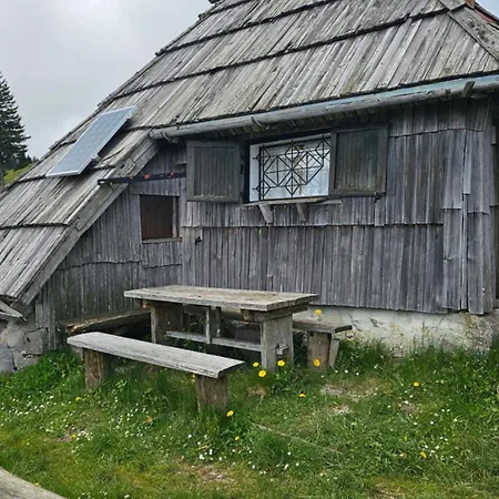 木屋 Koca Na Pirco'v - Gojska Planina