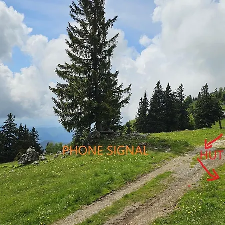 Koca Na Pirco'v - Gojska Planina 木屋 Stahovica