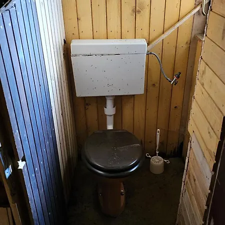 木屋 Koca Na Pirco'v - Gojska Planina *